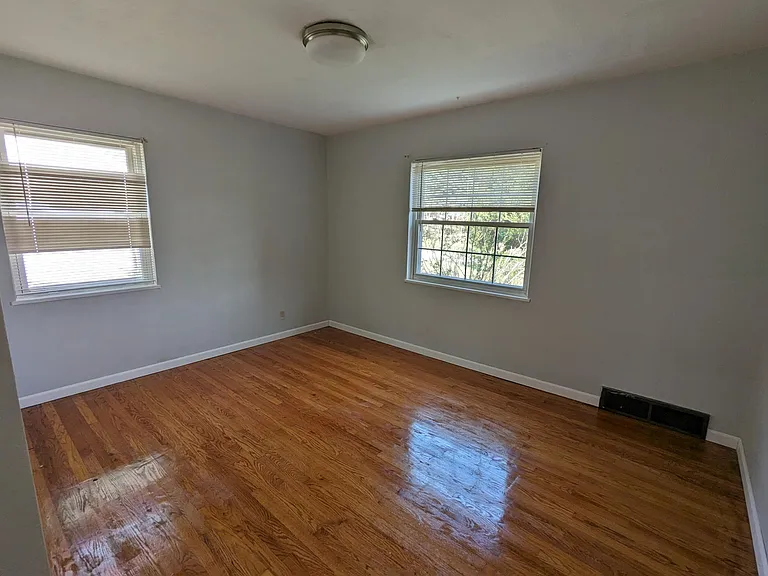 9505 Eudora Ct — Photo 9