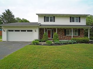 7 Hancock Dr, Horseheads, NY 14845