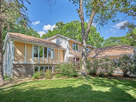 4th image of 4395 Kirkwood Ln N