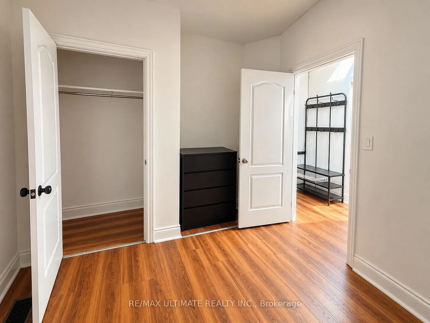 2 bed, $1,950 — Photo 4