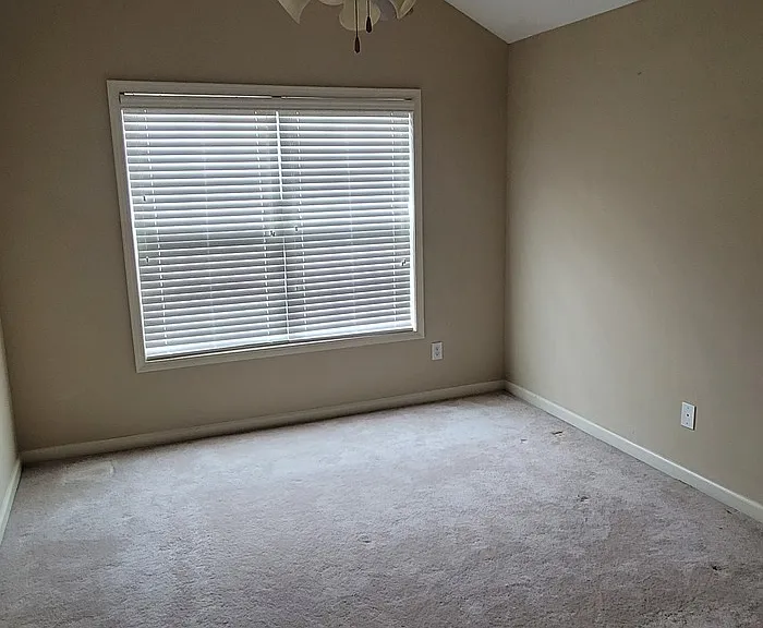 2008 Wisteria Park Ln — Photo 10