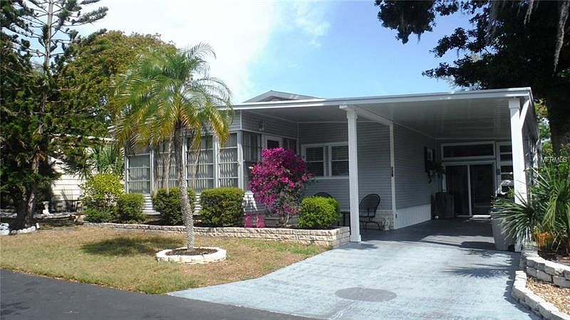 1st image of 139 Vinewood Dr #12