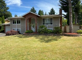 2124 146th Pl SE #B, Bellevue, WA 98007