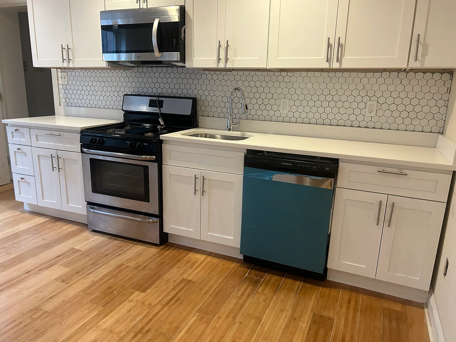 2 bed, $1,490 — Photo 4