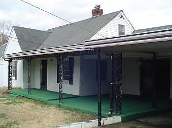 2nd image of 1321 Stratford Ave