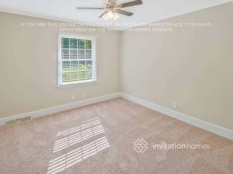 4213 Gladstone Ln — Photo 15