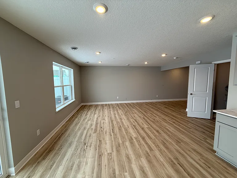 12732 Ashbury Dr — Photo 5
