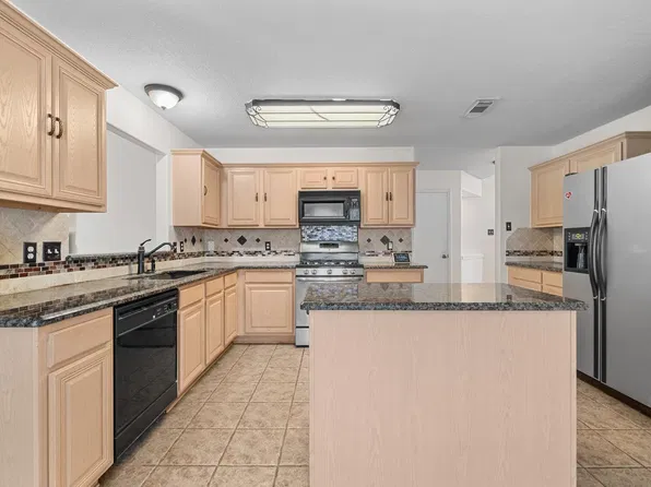 20923 New Leaf Ct, Houston, TX 77073