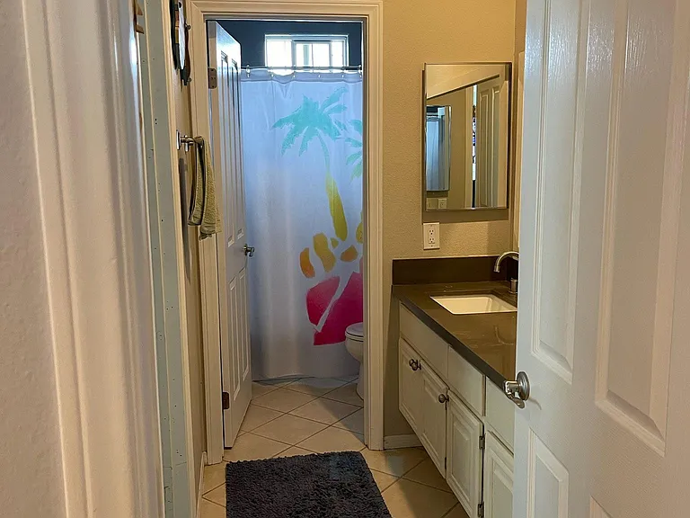 4933 Brighton Ave — Photo 9