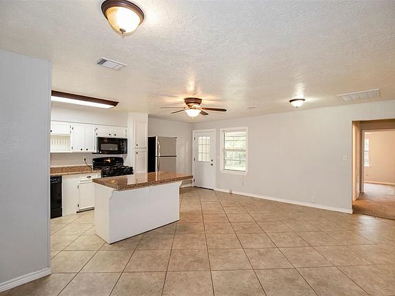 5th image of 9625 Catlett Ln