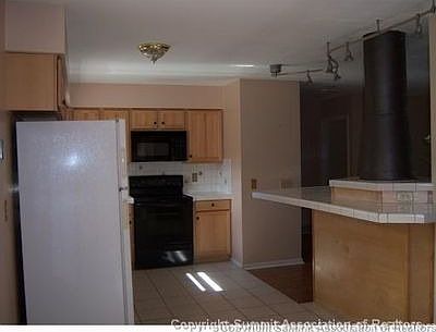 5th image of 590 Straight Creek Dr