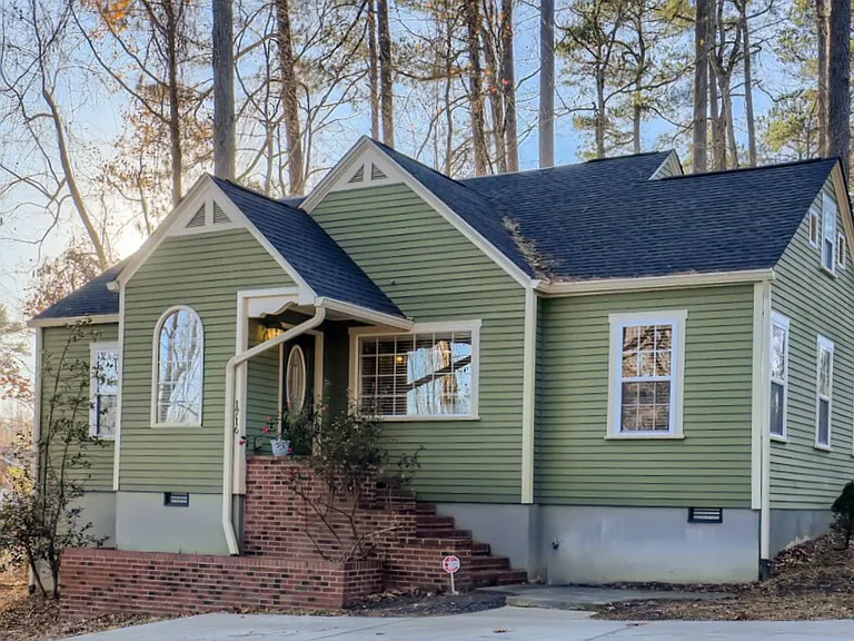 1716 Chester Springs Rd — Photo 1