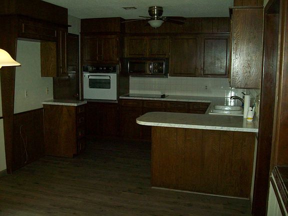 3rd image of 2705 Ames Ave