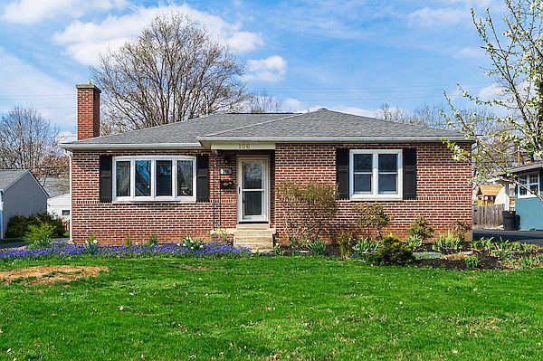 1st image of 106 Desantis Dr