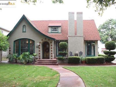 2425 7th St, Hughson, CA, 95326