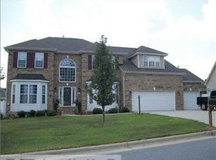 5004 Weatherstone Dr, Greensboro, NC 27406