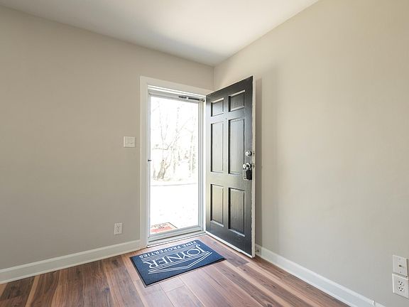 2nd image of 6603 Fitzhugh Ave