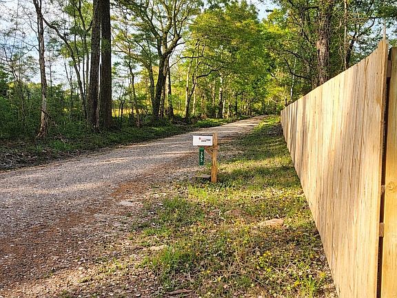 4th image of 24670 Brian Rd