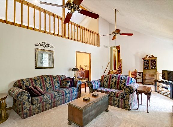 4th image of 3453 Chastain Ct