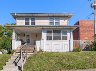 203 N College St, Richmond, MO 64085