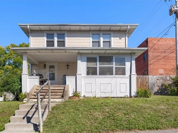 203 N College St, Richmond, MO 64085