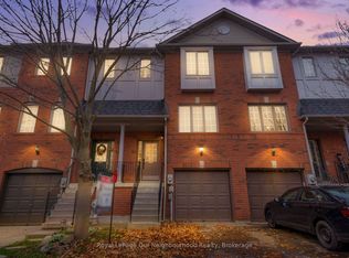 45 Salmon Way, Whitby, ON L1N 9M8