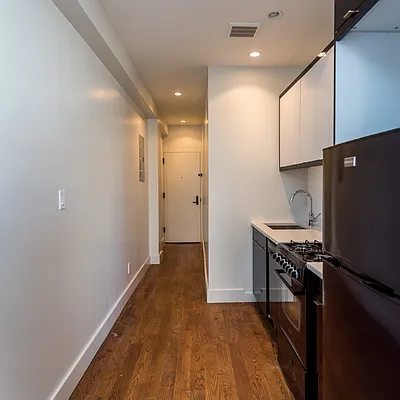 Rented by Nooklyn NYC LLC | media 38