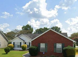 2305 Sugarleaf Trl, Hampton, GA 30228