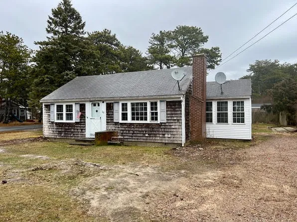 6 Elliot Drive, Dennis, MA 02638