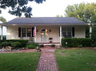 324 Miller Dr, Sand Springs, OK 74063