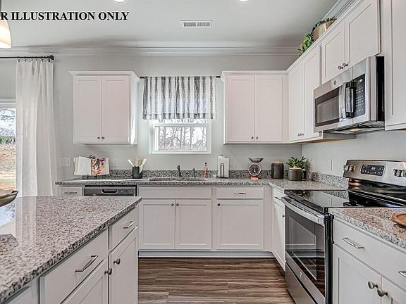 5th image of 60 Plantation Dr