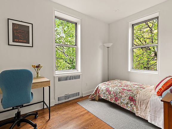 5th image of 225 Park Pl APT 4C