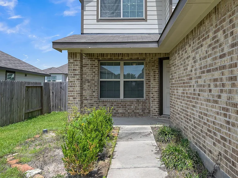 11130 N Lake Mist Ln — Photo 2
