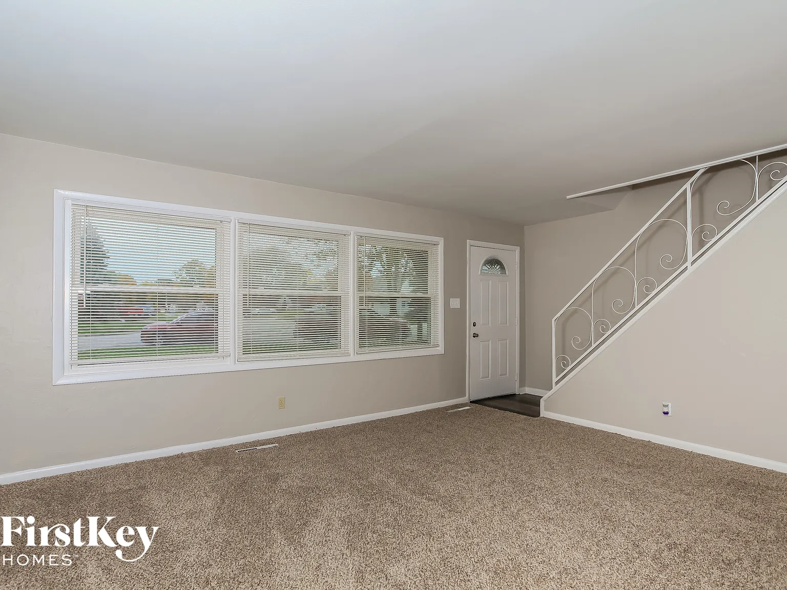 4 bed, 2.0 bath, 1270 sqft, $2,010 — Photo 4