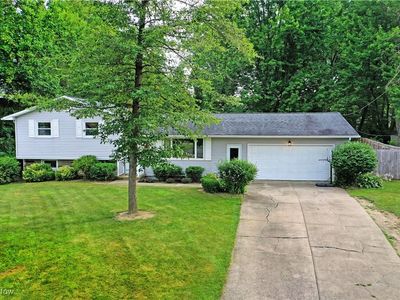 60 Woodleigh Ct, Youngstown, OH, 44511