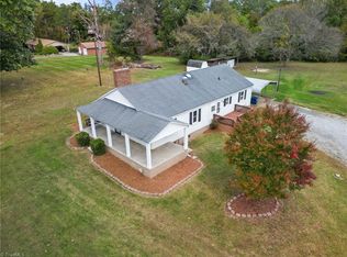 10124 Archdale Rd, Trinity, NC 27370