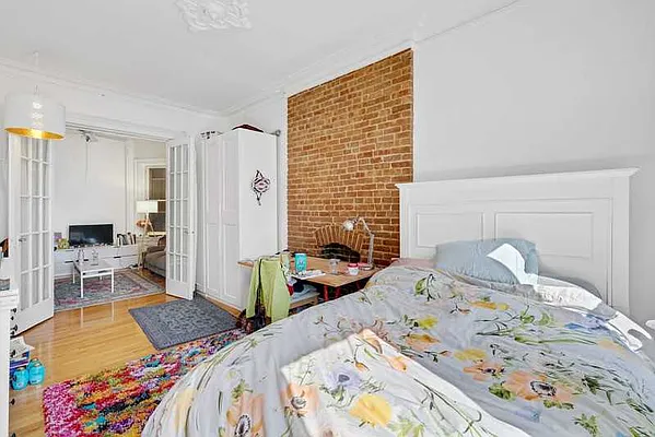 Rented by Cooper & Cooper Real Estate | media 1