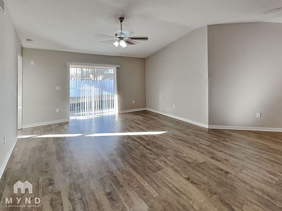 4th image of 8133 Alamosa Wood Ave