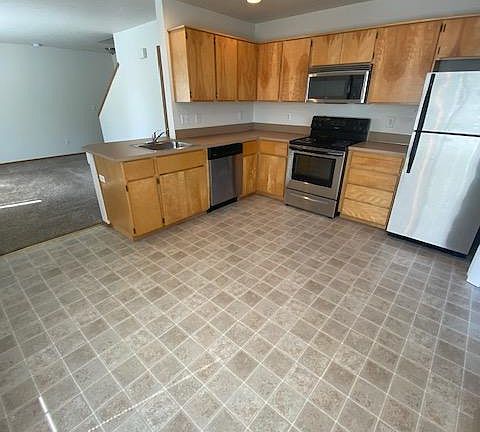 2nd image of 7436 SW 5th Ave APT 8