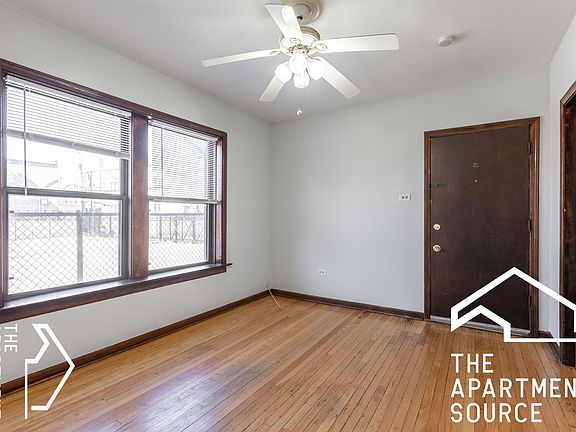 4th image of 4810 W Armitage Ave #3R