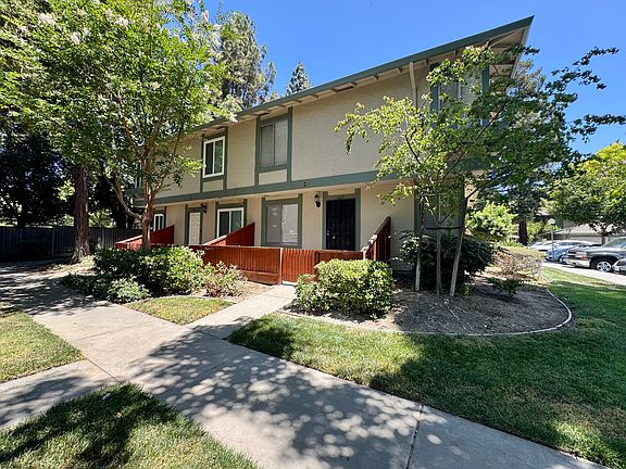 2nd image of 669 Balfour Dr