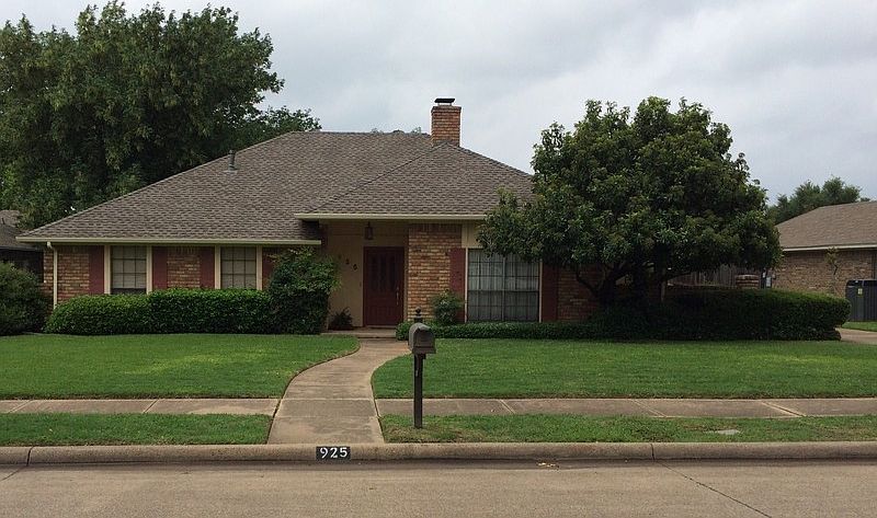 1st image of 925 Lakeland Dr