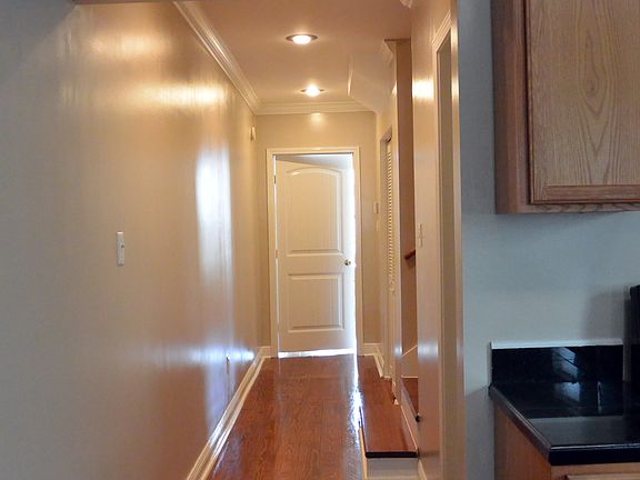 5th image of 7808 Hickory St