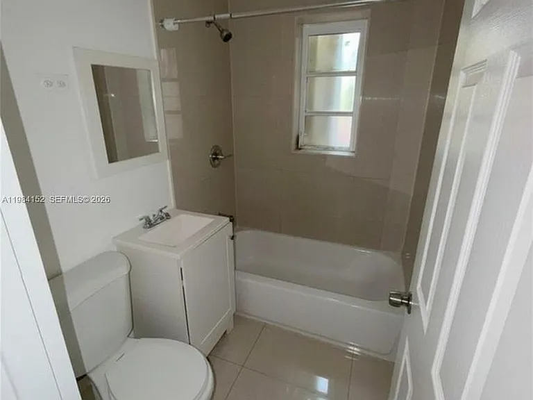 14215 NE 9th Ave #14215 — Photo 17