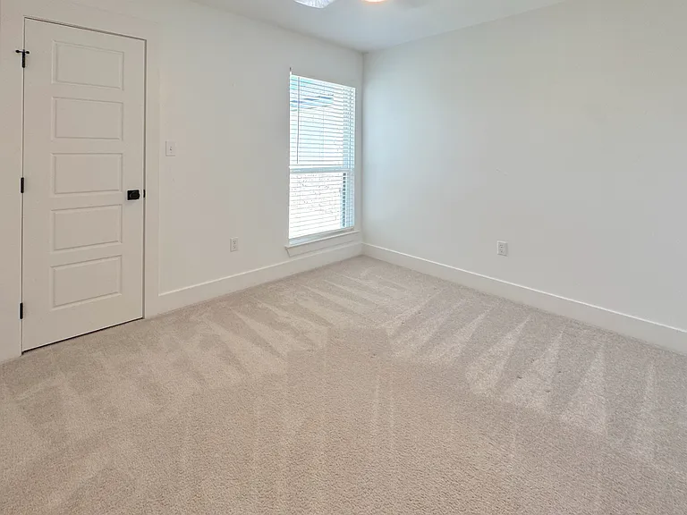 5941 Merrick St — Photo 14