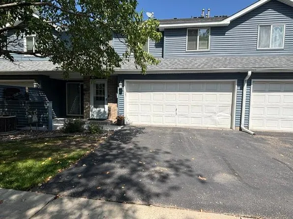 4856 Helena Ln N APT 11, Oakdale, MN 55128