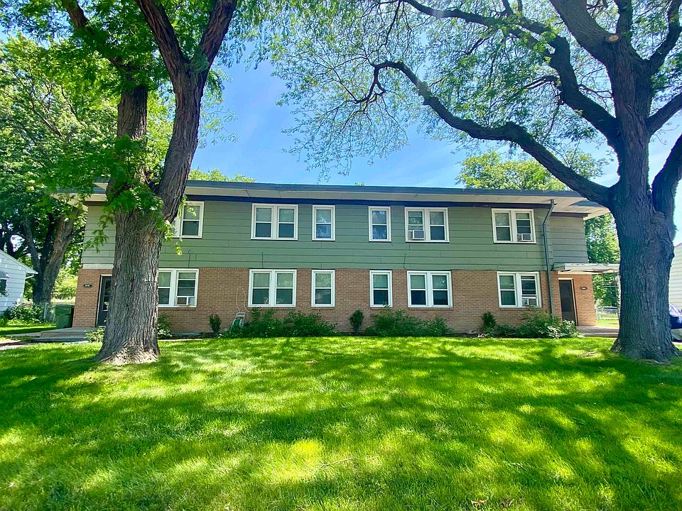 1st image of 3411 E Ave