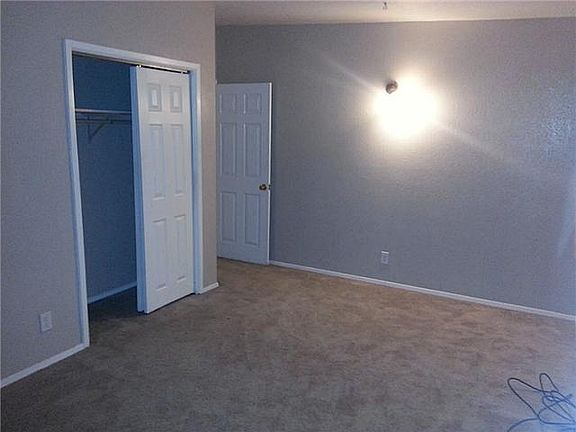 3rd image of 10068 Newcastle Dr