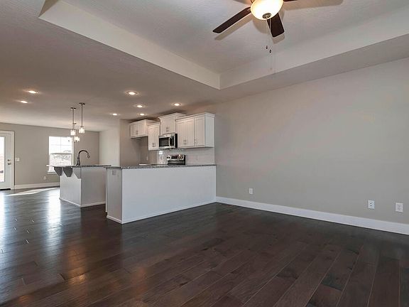 3rd image of 2109 S Edgewood Court Lot 99