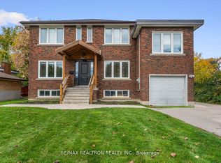 4 Model Ave, Toronto, ON M3H 1W1